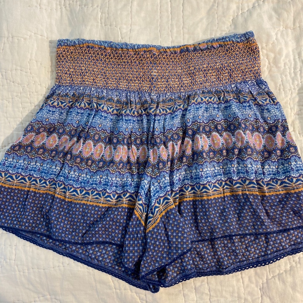 AQUA beach short size small